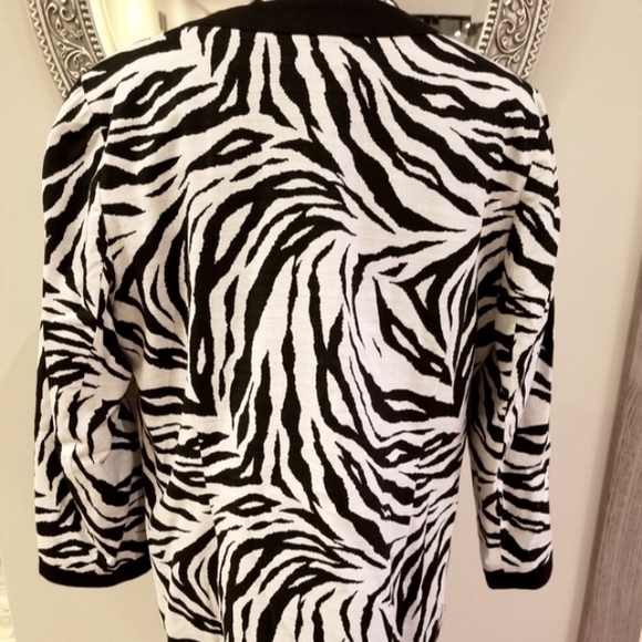 Chico's Zebra Print Black Ecru White Duster Jacket - Picture 5 of 10